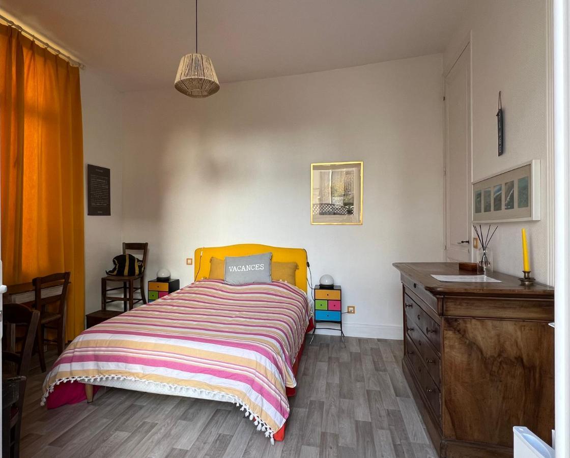 Chambre Sur La Falaise De Pontaillac วูซ์-ซัวร์-แมร์ ภายนอก รูปภาพ